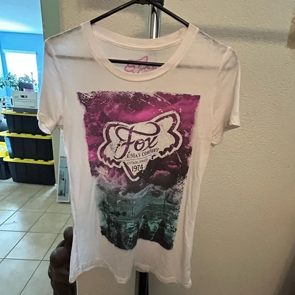 Fox T Shirt - Picture 2 of 2